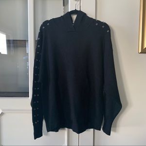 ZARA GROMMET HOODIE